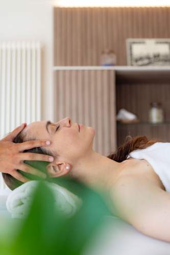 ⇒ Les Bains de la Gruyère · Spa in Charmey, Gruyère Schweiz Behandlungen